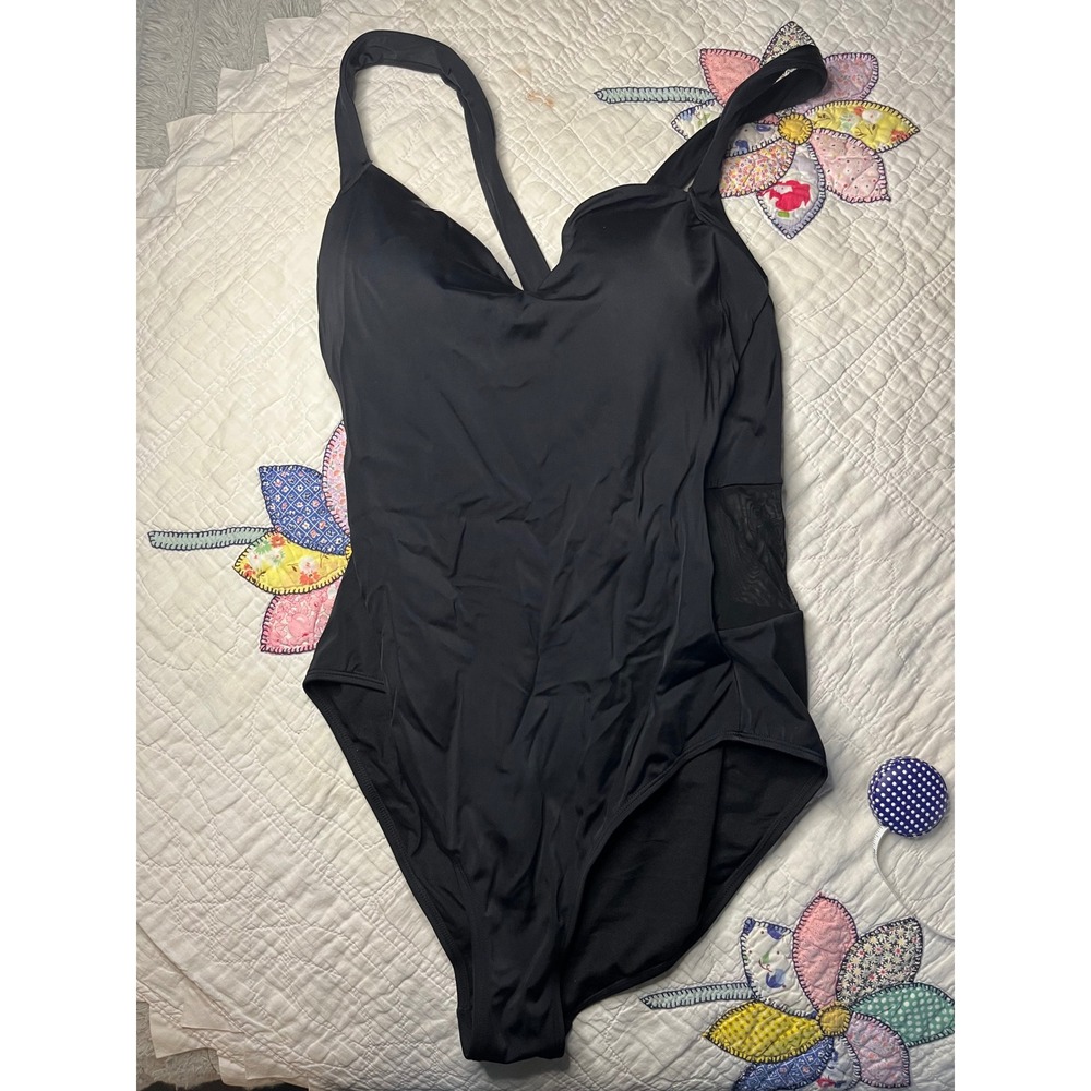 Swimsuits For All Women Black Mesh Side Panel 1Piece Swimsuit Cross Back NWT xxl